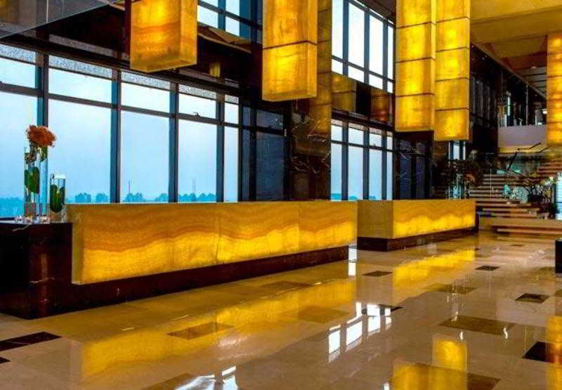 Renaissance Shanghai Zhongshan Park Hotel Екстериор снимка