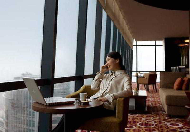 Renaissance Shanghai Zhongshan Park Hotel Екстериор снимка