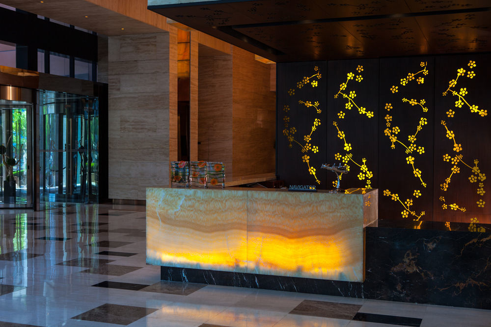 Renaissance Shanghai Zhongshan Park Hotel Екстериор снимка